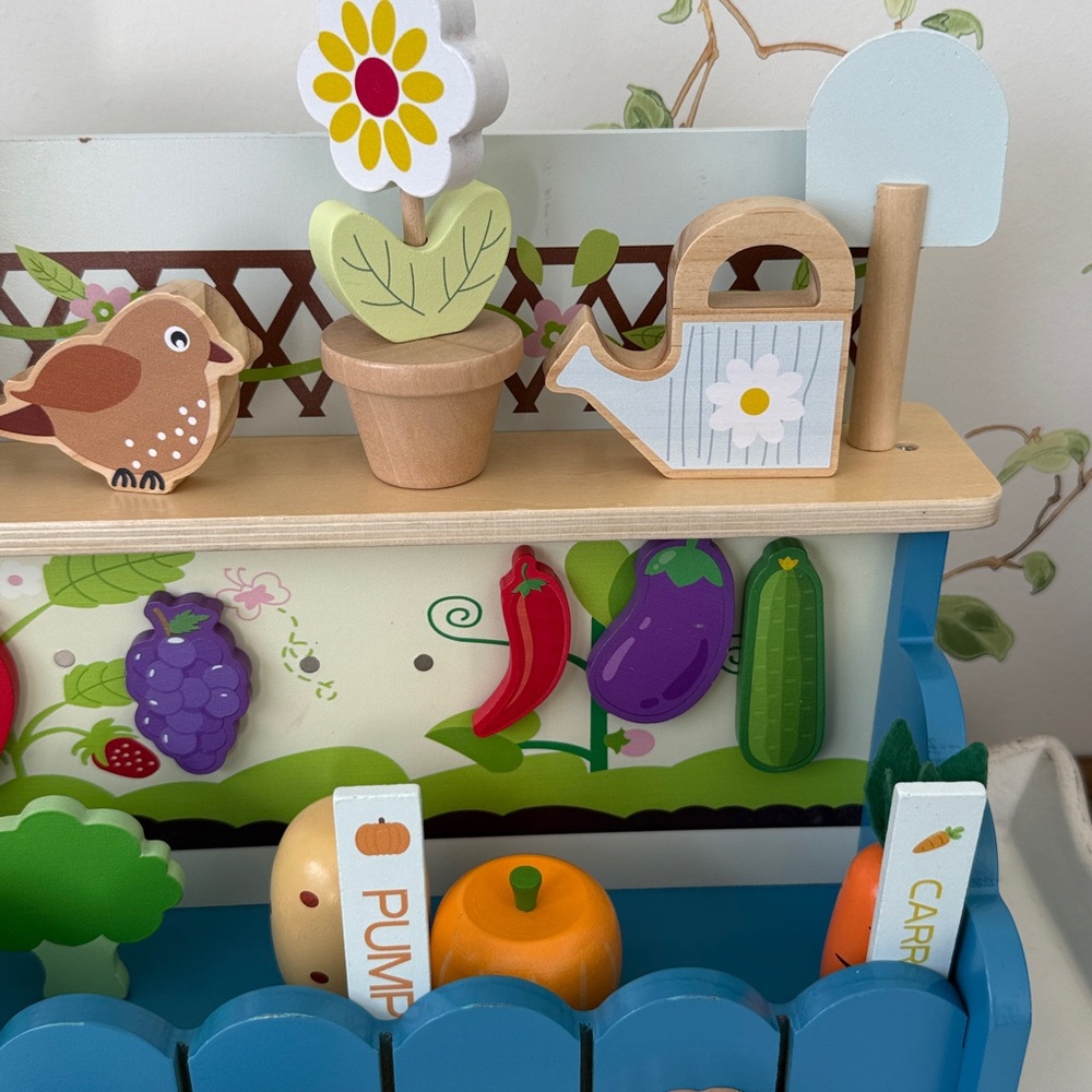 Wooden Flower Vegetable Garden Playset - Picture 2 of 8